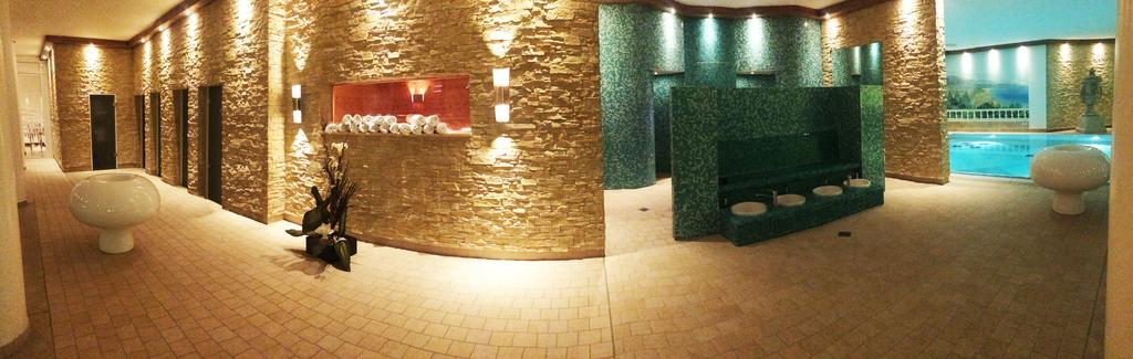 Hotel La Strada Kassel Ngoại thất bức ảnh