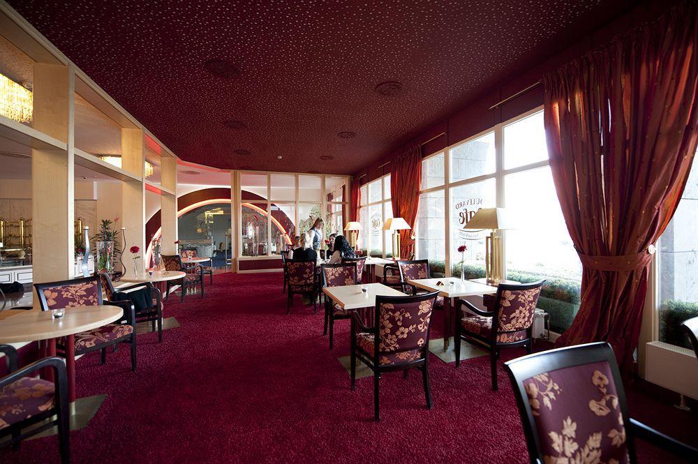Hotel La Strada Kassel Ngoại thất bức ảnh