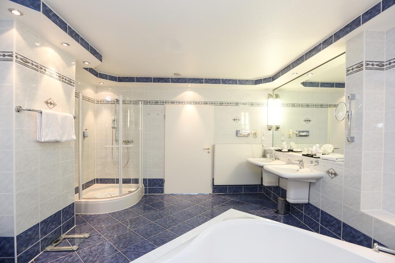Hotel La Strada Kassel Ngoại thất bức ảnh